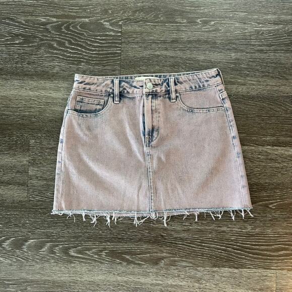 EUC PacSun Faded Purple Denim Low Rise Mini Skirt Size 25 Raw Hem Jean Y2K Style - Picture 7 of 10
